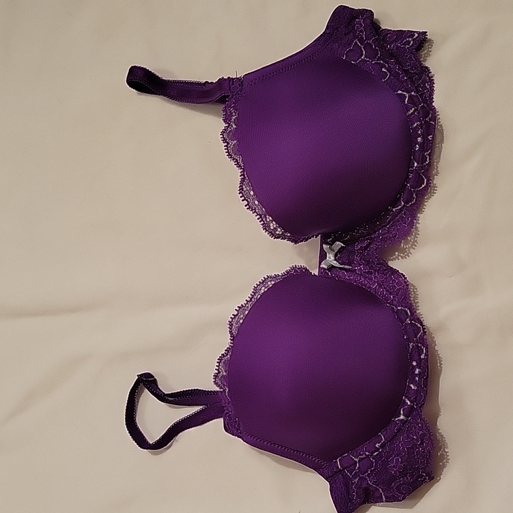 Victoria's Secret Dream Angels Lined Demi Bra 32C
